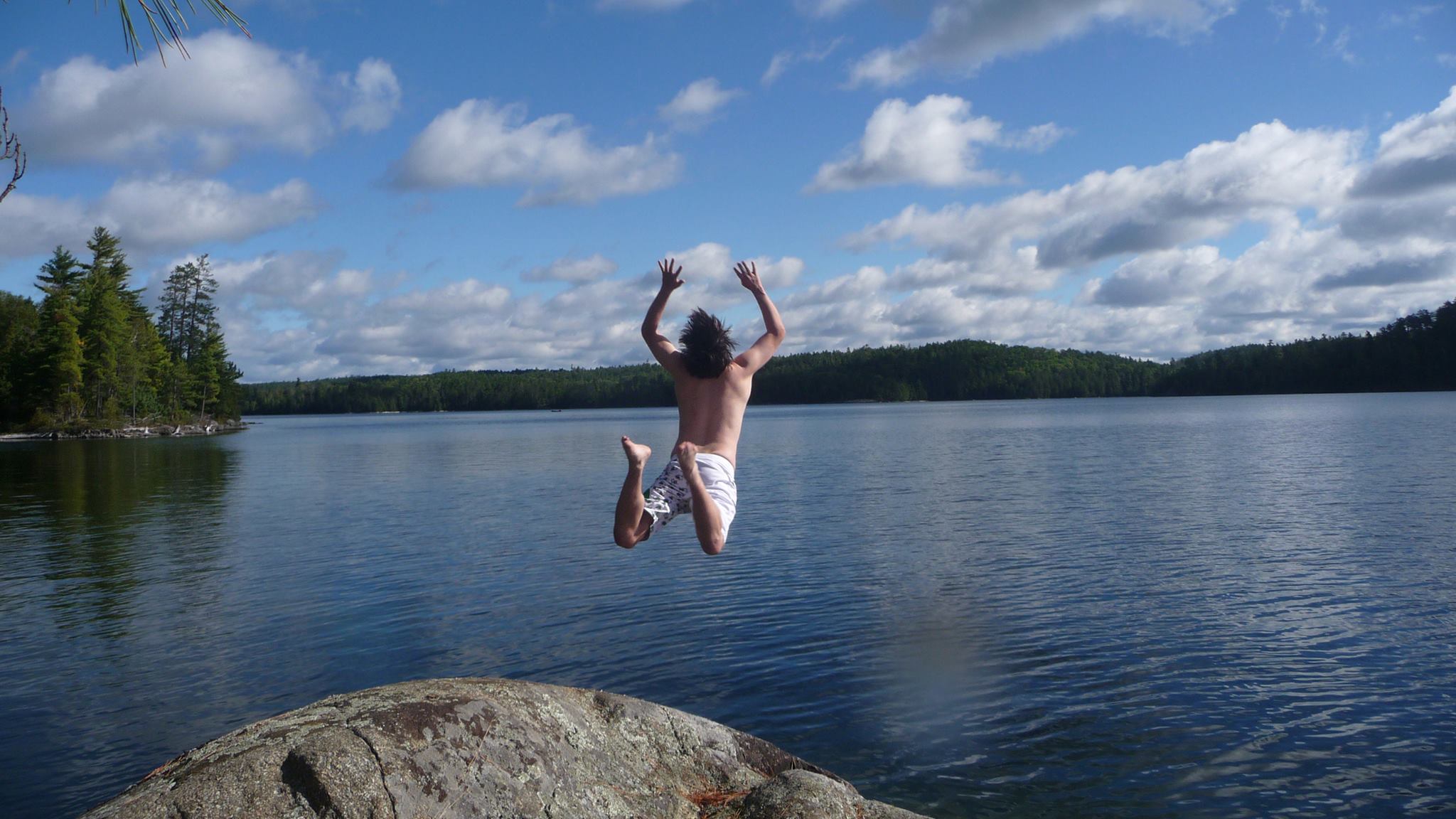 Leisure Island Houseboat Rentals Temagami, ON Northern Ontario Local