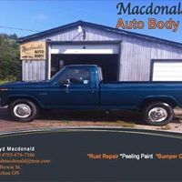 Macdonald's Auto Body  logo