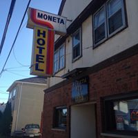 Moneta Pub & Grub logo