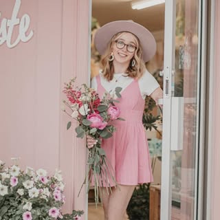 The Flower Shoppe logo